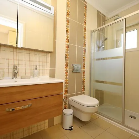 Inn Villa Villa *